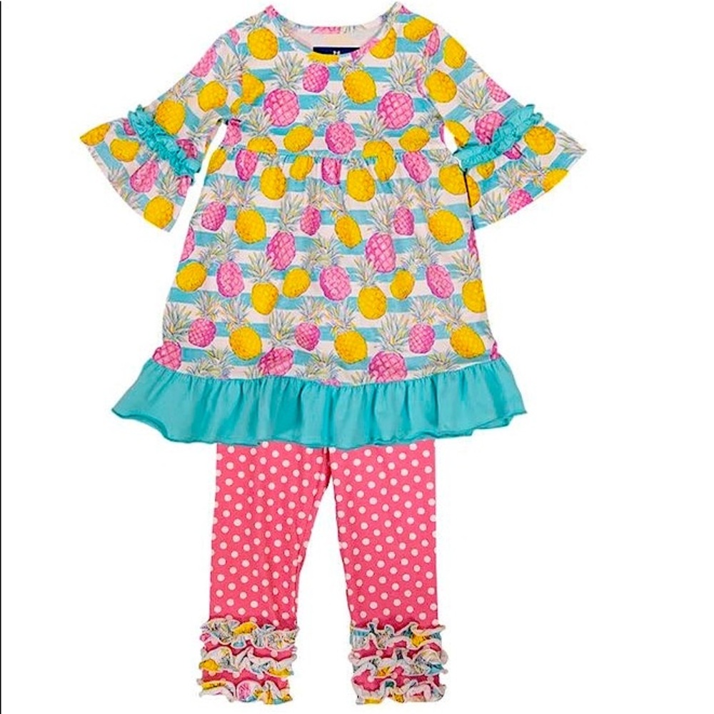 NWT SIMPLY SOUTHERN KENTUCKY PINEAPPLE SET 12-18 months